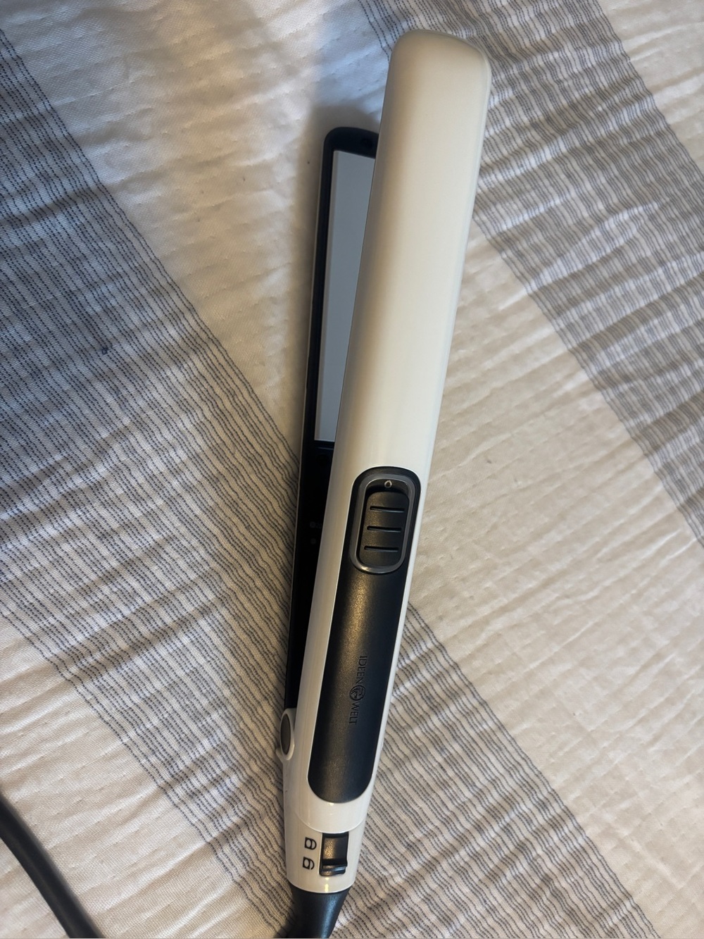 Hair Straightener Iron, European plug - Picture 3 of 5